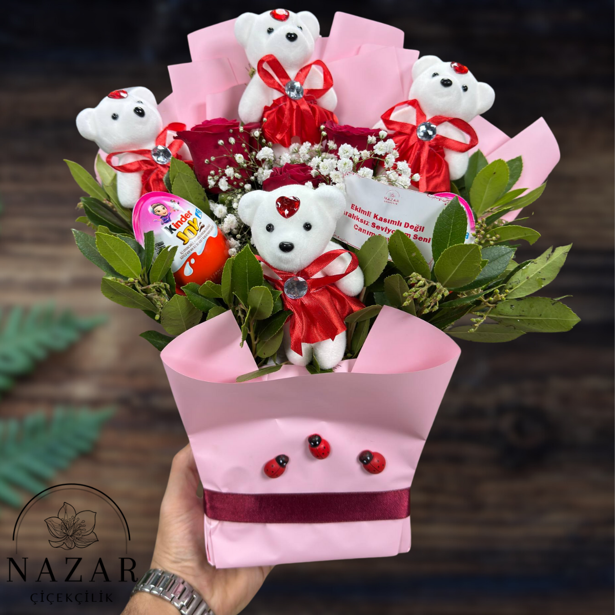 Ayıcık Buketi + 3 Gül